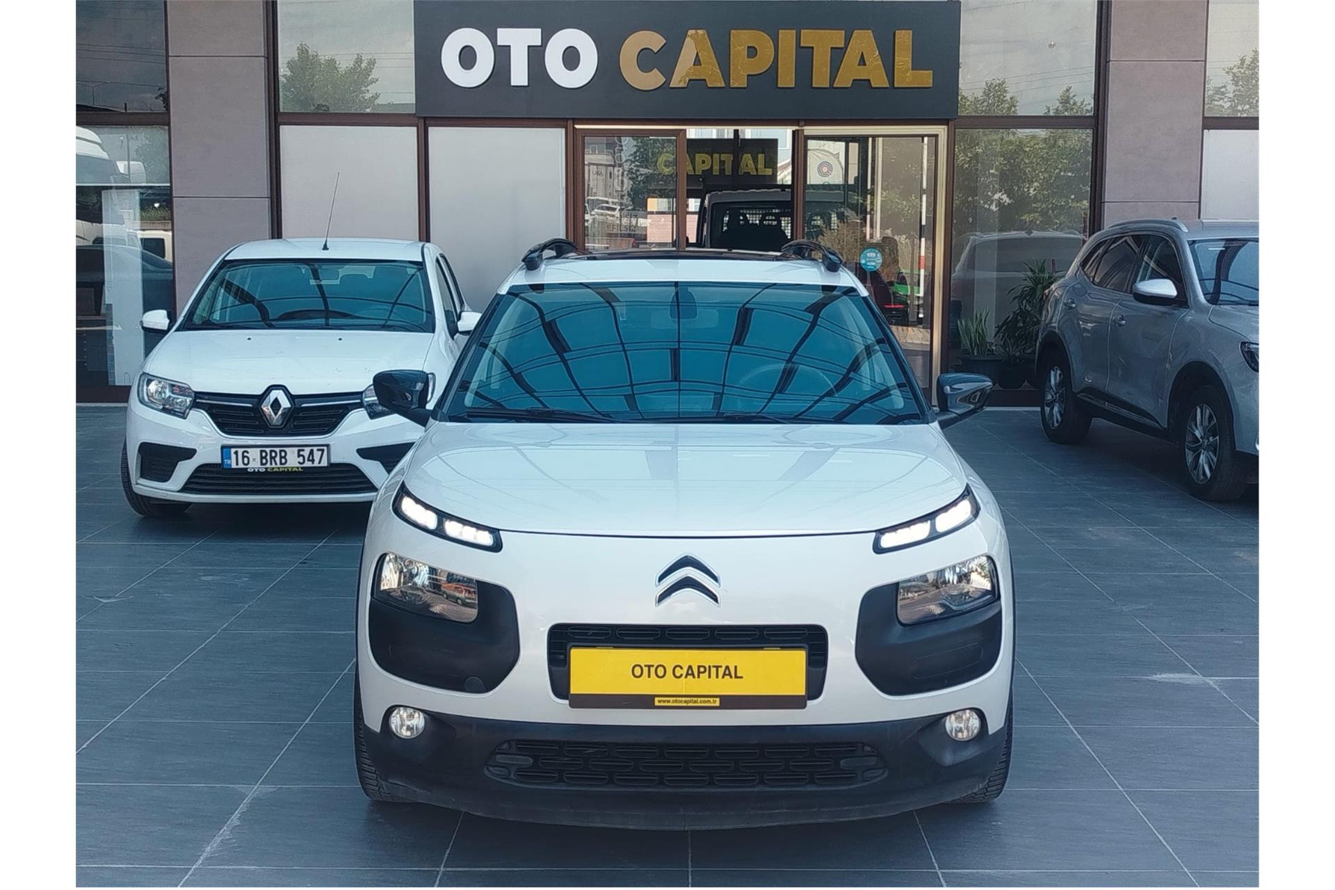 2016 Model Citroën C4 Cactus 1.6 e-Hdi Shine Otomatik 190.000 km Dizel Hatchback 5 kapı
 Binek Araç