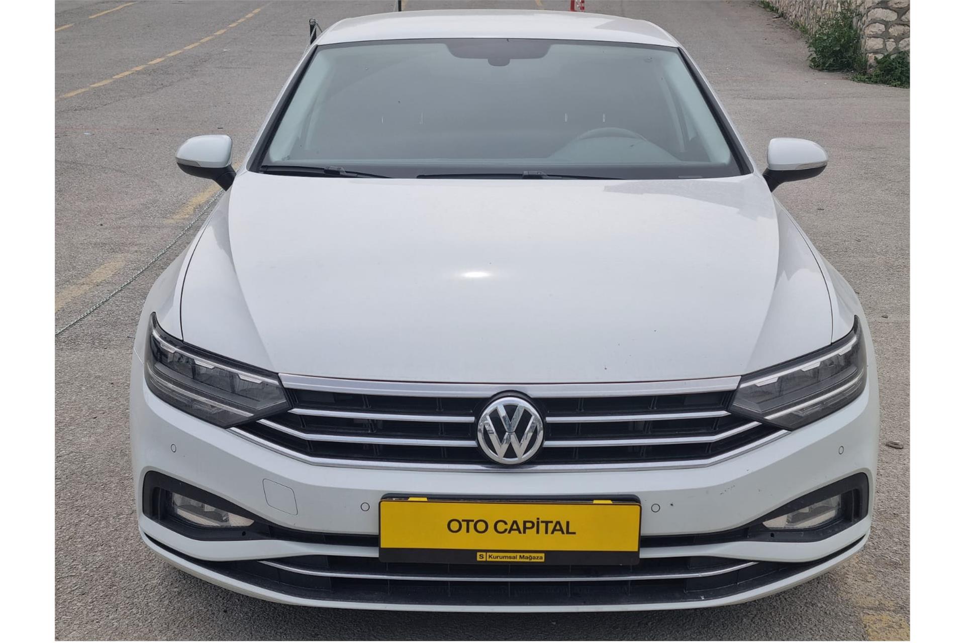 2020 Model Volkswagen Passat 1.5 TSİ BUSİNESS Otomatik 62.000 km Benzin Sedan Binek Araç