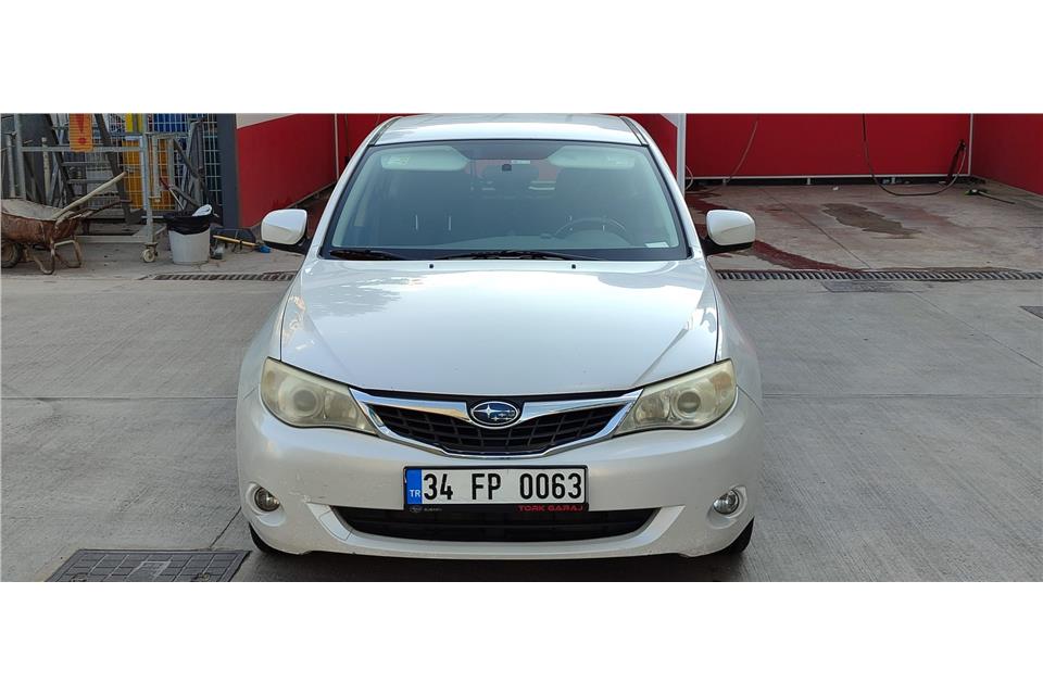 2008 Model Subaru Impreza 1.5 4WD Active  Otomatik 265.000 km Benzin Hatchback 5 kapı
 Binek Araç